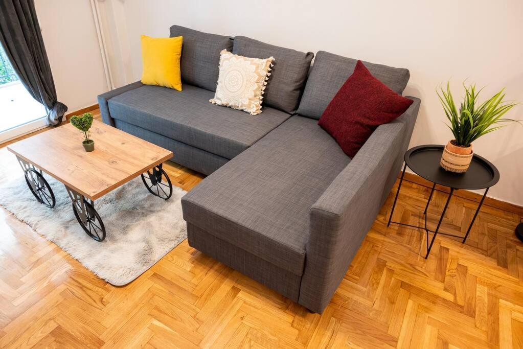 The Athenian Hideaway 2- Bedroom Apartment In Thiseio 외부 사진